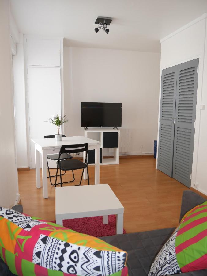 Macon Hyper Centre - Gare Apartment ภายนอก รูปภาพ